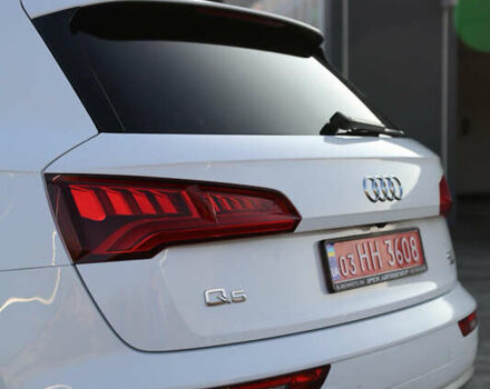 Белый Ауди Ку 5, объемом двигателя 1.98 л и пробегом 107 тыс. км за 29500 $, фото 10 на Automoto.ua