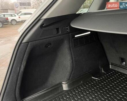 Белый Ауди Ку 5, объемом двигателя 1.98 л и пробегом 104 тыс. км за 36000 $, фото 38 на Automoto.ua