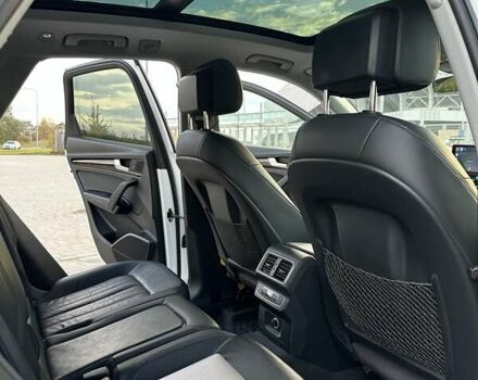 Белый Ауди Ку 5, объемом двигателя 1.98 л и пробегом 143 тыс. км за 24000 $, фото 25 на Automoto.ua