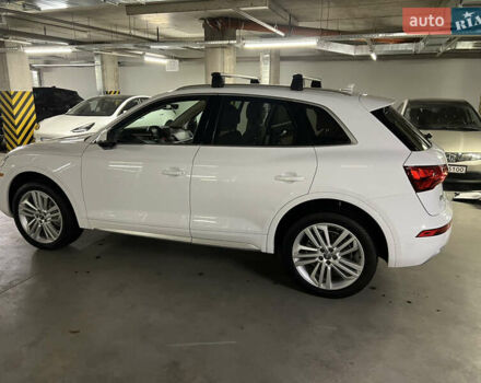 Белый Ауди Ку 5, объемом двигателя 1.98 л и пробегом 95 тыс. км за 21000 $, фото 18 на Automoto.ua