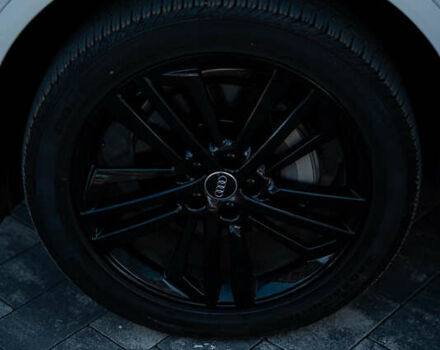 Белый Ауди Ку 5, объемом двигателя 1.98 л и пробегом 128 тыс. км за 23000 $, фото 8 на Automoto.ua