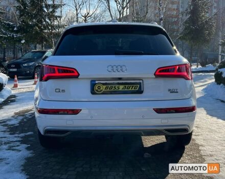 Белый Ауди Ку 5, объемом двигателя 2 л и пробегом 108 тыс. км за 29700 $, фото 5 на Automoto.ua