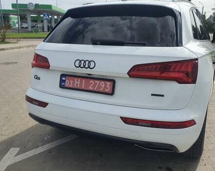 Белый Ауди Ку 5, объемом двигателя 2 л и пробегом 156 тыс. км за 24500 $, фото 4 на Automoto.ua