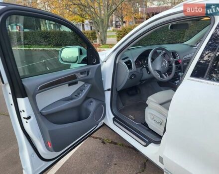 Білий Ауді Ку 5, об'ємом двигуна 1.98 л та пробігом 73 тис. км за 17800 $, фото 8 на Automoto.ua