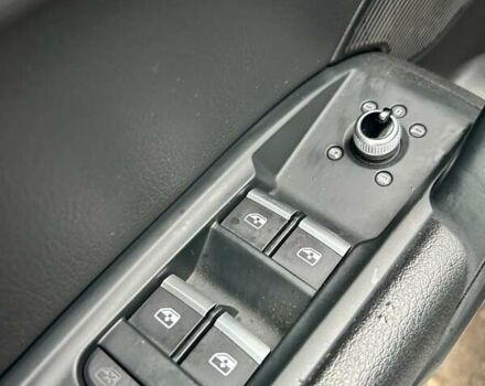 Білий Ауді Ку 5, об'ємом двигуна 1.98 л та пробігом 138 тис. км за 27500 $, фото 29 на Automoto.ua