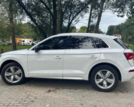 Білий Ауді Ку 5, об'ємом двигуна 2 л та пробігом 90 тис. км за 13000 $, фото 9 на Automoto.ua