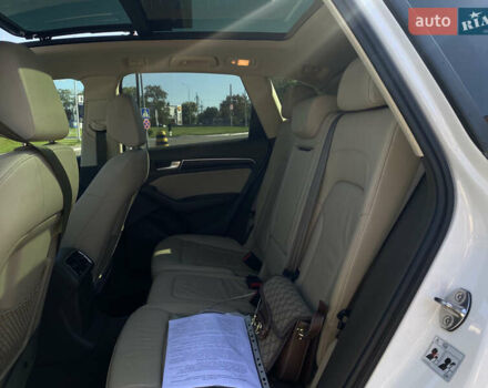 Ауди Ку 5 2017 в Одессе на Automoto.ua Белый Ауди Ку 5, объемом двигателя 1.98 л и пробегом 170 тыс. км за 15600 $, фото 14 на Automoto.ua