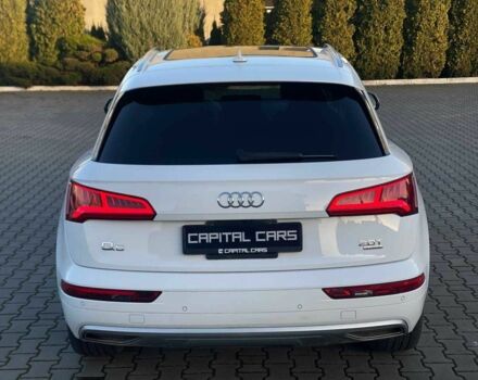 Білий Ауді Ку 5, об'ємом двигуна 2 л та пробігом 189 тис. км за 21800 $, фото 4 на Automoto.ua