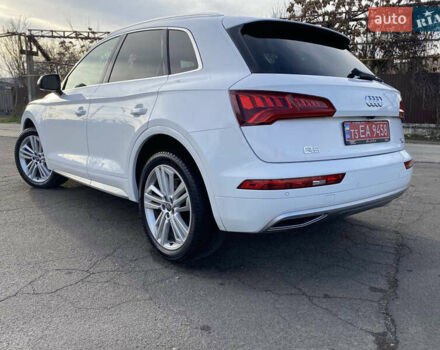 Белый Ауди Ку 5, объемом двигателя 2 л и пробегом 173 тыс. км за 24900 $, фото 6 на Automoto.ua