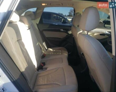 Білий Ауді Ку 5, об'ємом двигуна 1.98 л та пробігом 181 тис. км за 12950 $, фото 10 на Automoto.ua