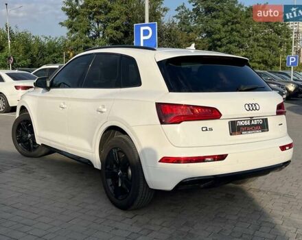Білий Ауді Ку 5, об'ємом двигуна 1.98 л та пробігом 206 тис. км за 21499 $, фото 7 на Automoto.ua
