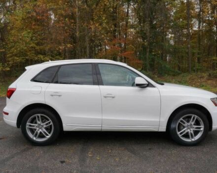 Белый Ауди Ку 5, объемом двигателя 2 л и пробегом 62 тыс. км за 15500 $, фото 5 на Automoto.ua