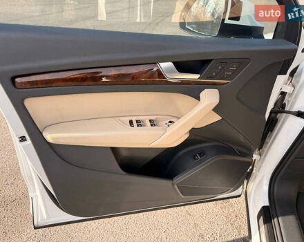 Белый Ауди Ку 5, объемом двигателя 1.98 л и пробегом 161 тыс. км за 23800 $, фото 10 на Automoto.ua