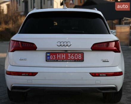 Белый Ауди Ку 5, объемом двигателя 1.98 л и пробегом 107 тыс. км за 29500 $, фото 9 на Automoto.ua