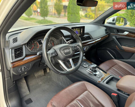 Белый Ауди Ку 5, объемом двигателя 2 л и пробегом 127 тыс. км за 24900 $, фото 41 на Automoto.ua