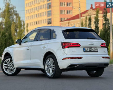 Белый Ауди Ку 5, объемом двигателя 2 л и пробегом 127 тыс. км за 24900 $, фото 5 на Automoto.ua