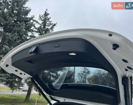 Белый Ауди Ку 5, объемом двигателя 1.97 л и пробегом 139 тыс. км за 28800 $, фото 71 на Automoto.ua