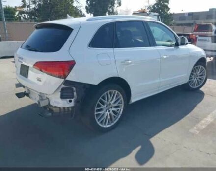Белый Ауди Ку 5, объемом двигателя 2 л и пробегом 80 тыс. км за 3500 $, фото 3 на Automoto.ua