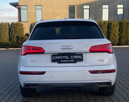 Білий Ауді Ку 5, об'ємом двигуна 2 л та пробігом 189 тис. км за 21800 $, фото 3 на Automoto.ua