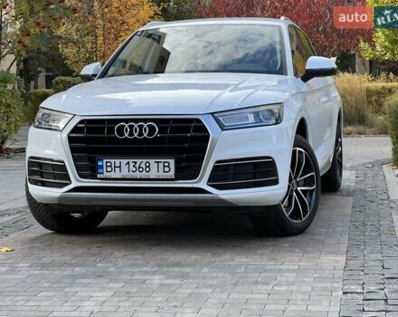 Ауди Ку 5 2017 в Киеве на Automoto.ua Белый Ауди Ку 5, объемом двигателя 1.98 л и пробегом 103 тыс. км за 23900 $, фото 1 на Automoto.ua