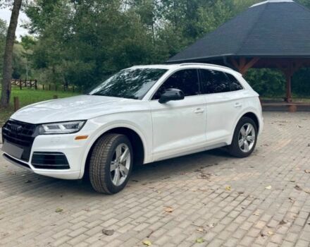 Білий Ауді Ку 5, об'ємом двигуна 2 л та пробігом 90 тис. км за 13000 $, фото 10 на Automoto.ua