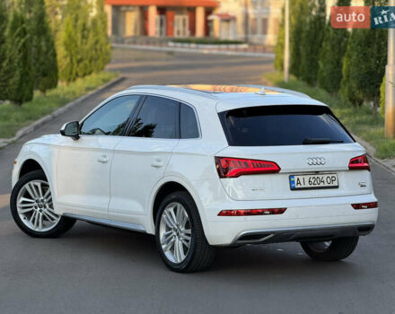 Белый Ауди Ку 5, объемом двигателя 2 л и пробегом 127 тыс. км за 24900 $, фото 4 на Automoto.ua