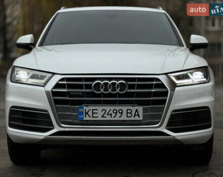 Белый Ауди Ку 5, объемом двигателя 1.98 л и пробегом 200 тыс. км за 22499 $, фото 7 на Automoto.ua