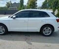 Белый Ауди Ку 5, объемом двигателя 2 л и пробегом 124 тыс. км за 24000 $, фото 1 на Automoto.ua