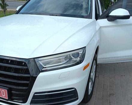 Белый Ауди Ку 5, объемом двигателя 2 л и пробегом 124 тыс. км за 23700 $, фото 4 на Automoto.ua