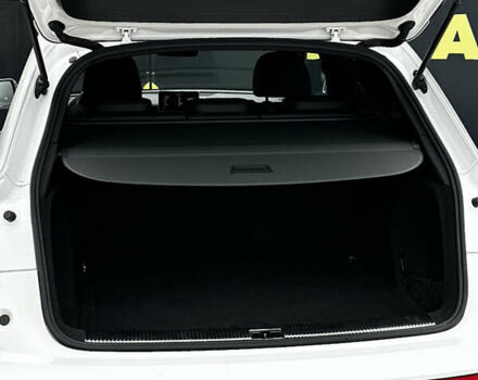 Білий Ауді Ку 5, об'ємом двигуна 1.97 л та пробігом 223 тис. км за 30900 $, фото 28 на Automoto.ua