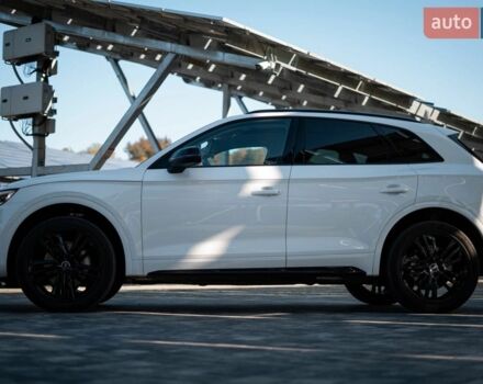 Белый Ауди Ку 5, объемом двигателя 2 л и пробегом 128 тыс. км за 23500 $, фото 1 на Automoto.ua