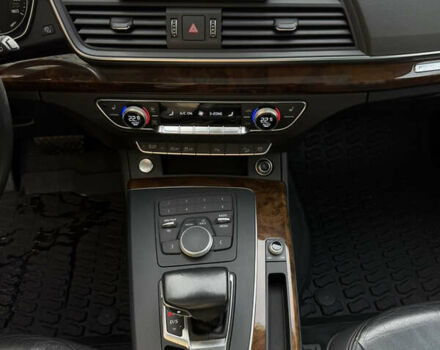 Білий Ауді Ку 5, об'ємом двигуна 1.98 л та пробігом 100 тис. км за 26500 $, фото 19 на Automoto.ua