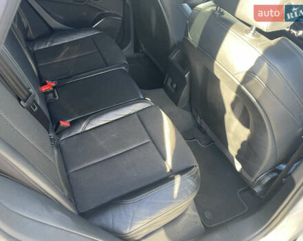 Белый Ауди Ку 5, объемом двигателя 1.97 л и пробегом 210 тыс. км за 27500 $, фото 10 на Automoto.ua