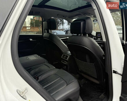 Белый Ауди Ку 5, объемом двигателя 1.98 л и пробегом 68 тыс. км за 25500 $, фото 29 на Automoto.ua