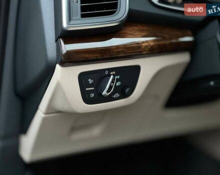 Белый Ауди Ку 5, объемом двигателя 2 л и пробегом 142 тыс. км за 25990 $, фото 23 на Automoto.ua