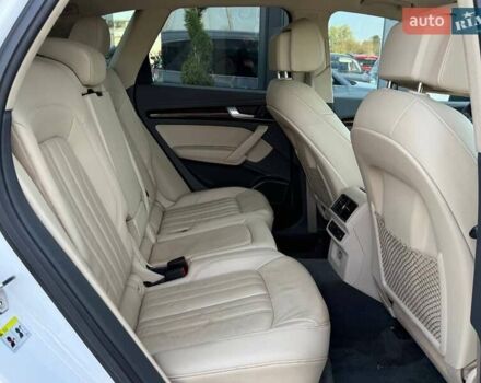 Ауді Ку 5 2017 у Луцьку на Automoto.ua Білий Ауді Ку 5, об'ємом двигуна 1.98 л та пробігом 190 тис. км за 17900 $, фото 24 на Automoto.ua