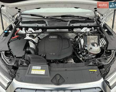 Білий Ауді Ку 5, об'ємом двигуна 2 л та пробігом 202 тис. км за 23000 $, фото 11 на Automoto.ua