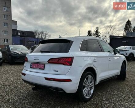 Білий Ауді Ку 5, об'ємом двигуна 2 л та пробігом 215 тис. км за 21800 $, фото 5 на Automoto.ua