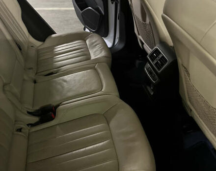 Белый Ауди Ку 5, объемом двигателя 1.98 л и пробегом 95 тыс. км за 21000 $, фото 16 на Automoto.ua