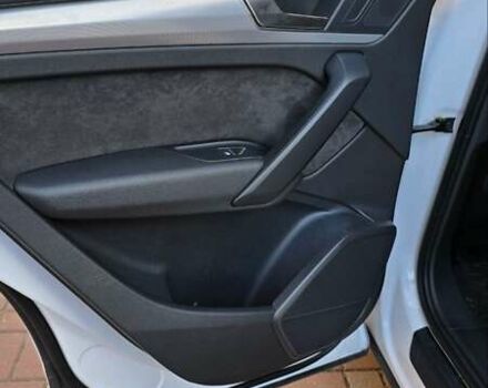 Білий Ауді Ку 5, об'ємом двигуна 1.97 л та пробігом 115 тис. км за 32000 $, фото 13 на Automoto.ua