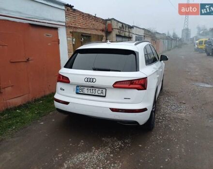 Білий Ауді Ку 5, об'ємом двигуна 1.98 л та пробігом 155 тис. км за 26200 $, фото 4 на Automoto.ua