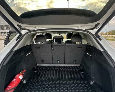 Белый Ауди Ку 5, объемом двигателя 1.98 л и пробегом 143 тыс. км за 24000 $, фото 31 на Automoto.ua