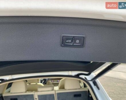 Белый Ауди Ку 5, объемом двигателя 2 л и пробегом 173 тыс. км за 24900 $, фото 14 на Automoto.ua