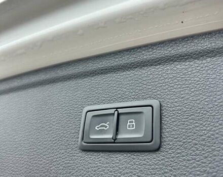 Білий Ауді Ку 5, об'ємом двигуна 1.98 л та пробігом 138 тис. км за 27500 $, фото 17 на Automoto.ua