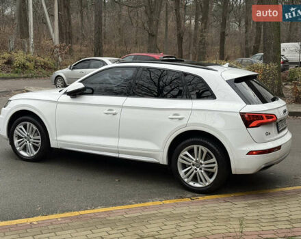 Белый Ауди Ку 5, объемом двигателя 1.98 л и пробегом 68 тыс. км за 25500 $, фото 2 на Automoto.ua