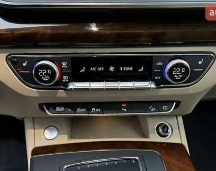 Белый Ауди Ку 5, объемом двигателя 2 л и пробегом 142 тыс. км за 25990 $, фото 32 на Automoto.ua