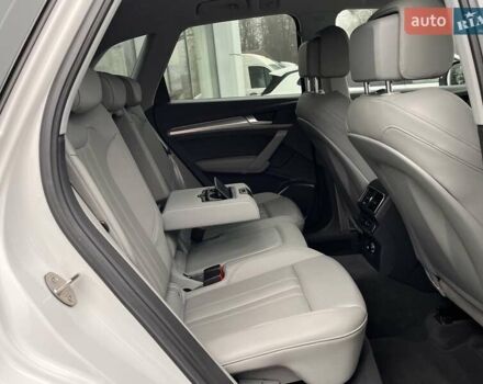 Белый Ауди Ку 5, объемом двигателя 1.98 л и пробегом 104 тыс. км за 36000 $, фото 26 на Automoto.ua