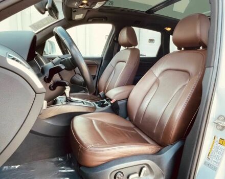 Білий Ауді Ку 5, об'ємом двигуна 2 л та пробігом 63 тис. км за 4200 $, фото 7 на Automoto.ua