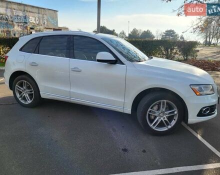 Білий Ауді Ку 5, об'ємом двигуна 1.98 л та пробігом 73 тис. км за 17800 $, фото 2 на Automoto.ua