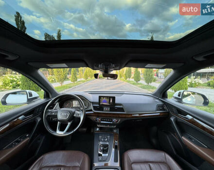 Белый Ауди Ку 5, объемом двигателя 2 л и пробегом 127 тыс. км за 24900 $, фото 60 на Automoto.ua